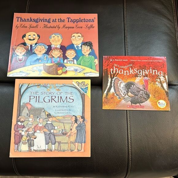 Book Bundle. Thanksgiving Book bundle. 3 books.​ - Picture 1 of 2
